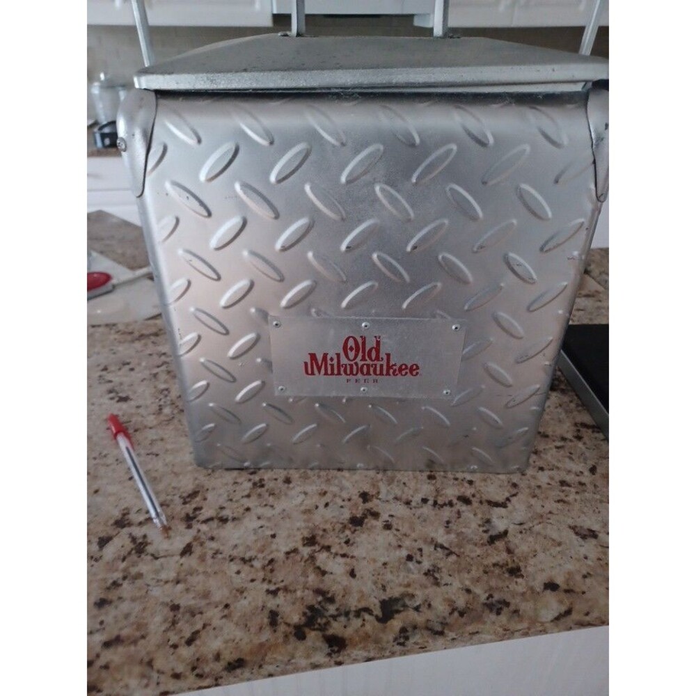 Vtg Old Milwakee Steel Cooler Diamond Pattern With Handle Original Bottle Opener